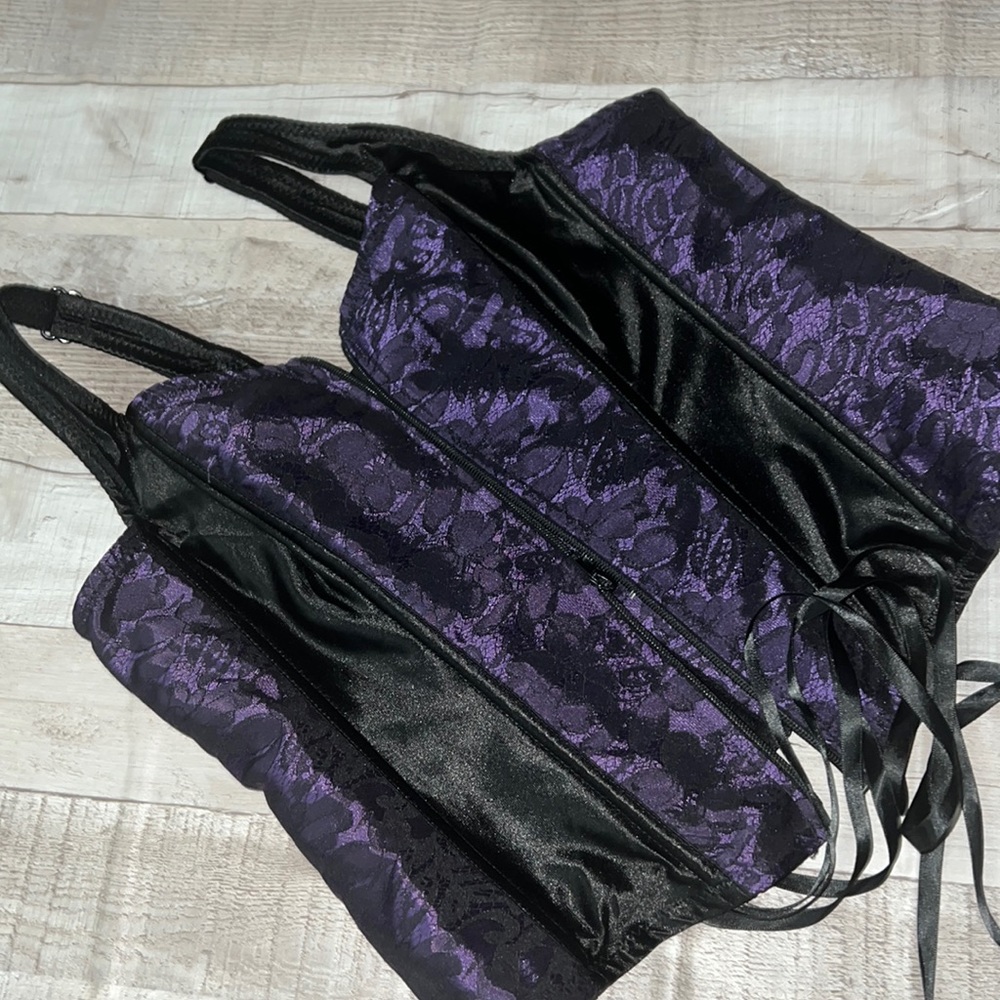 Corset style top purple/black damage zipper M